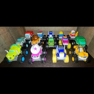 COPY - Blaze and the Monster Machines (lot of 14 …